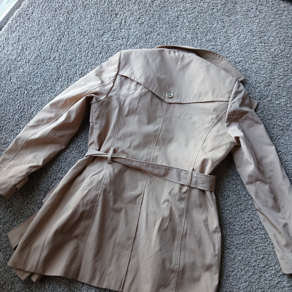 Calvin Klein Tan Double-Breasted Trench Coat - Picture 13 of 13